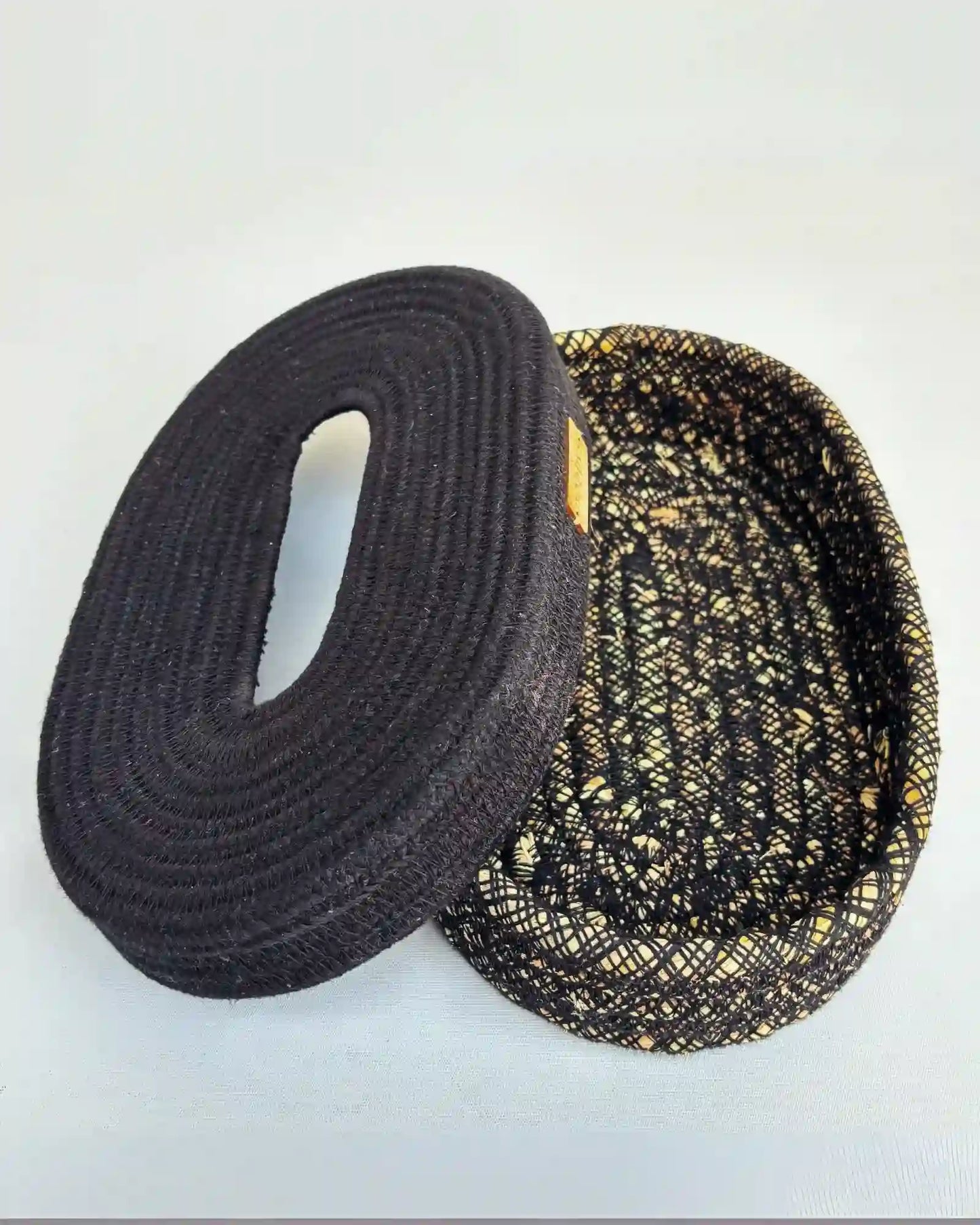 Black & Gold Harmony Tissue Box Cover
