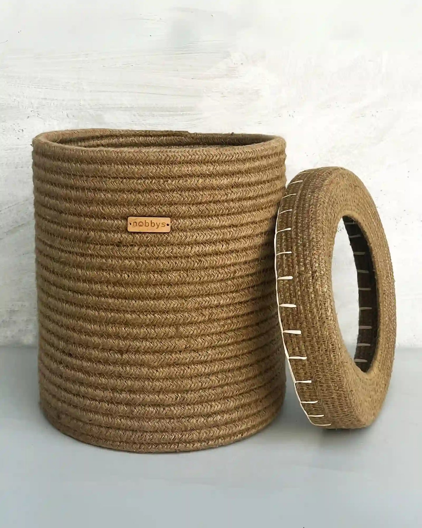 Jute Dustbin with Lid (10"D x 12"H)