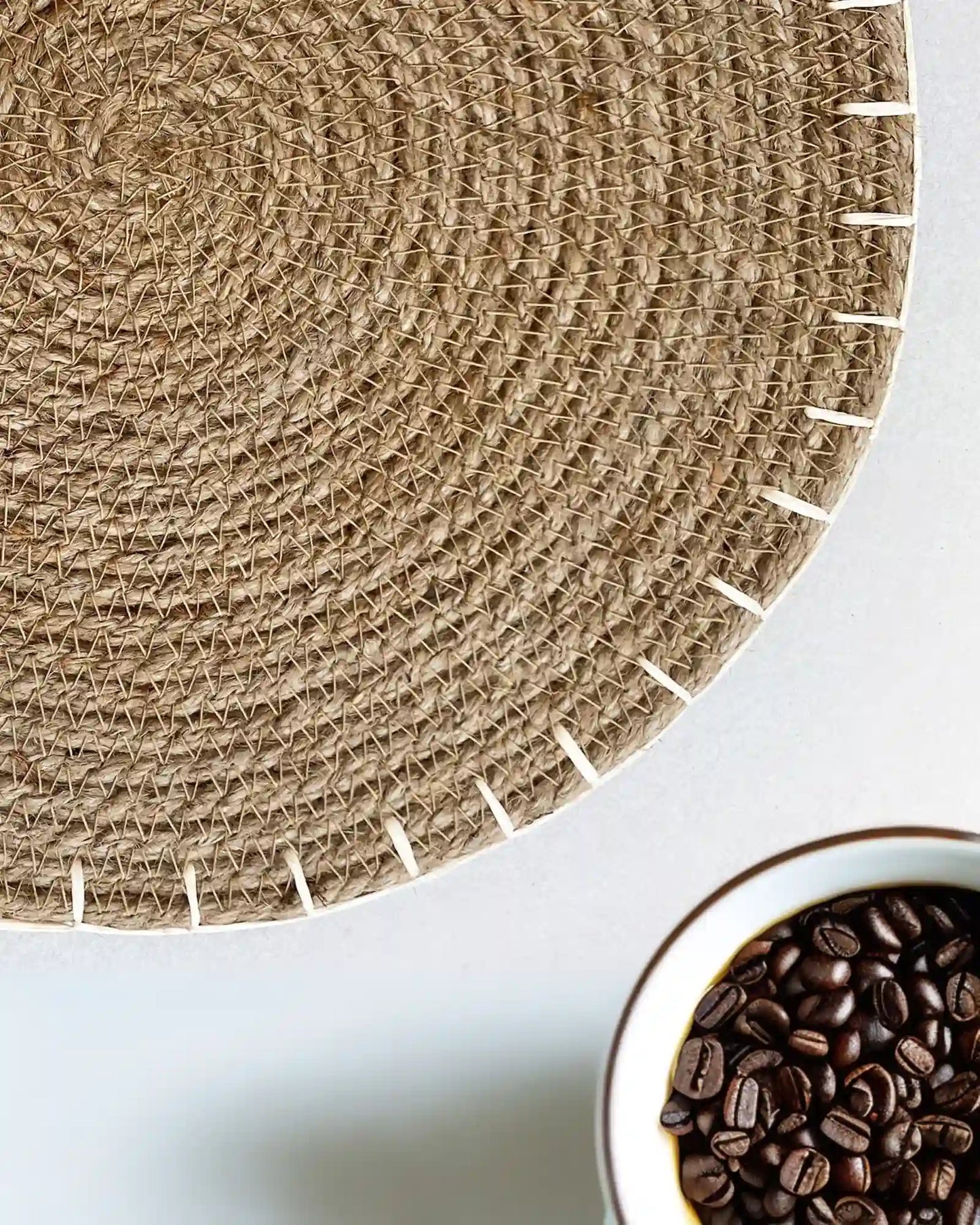 Jute Round Placemat With Raffia Embroidery (Pack of 3)