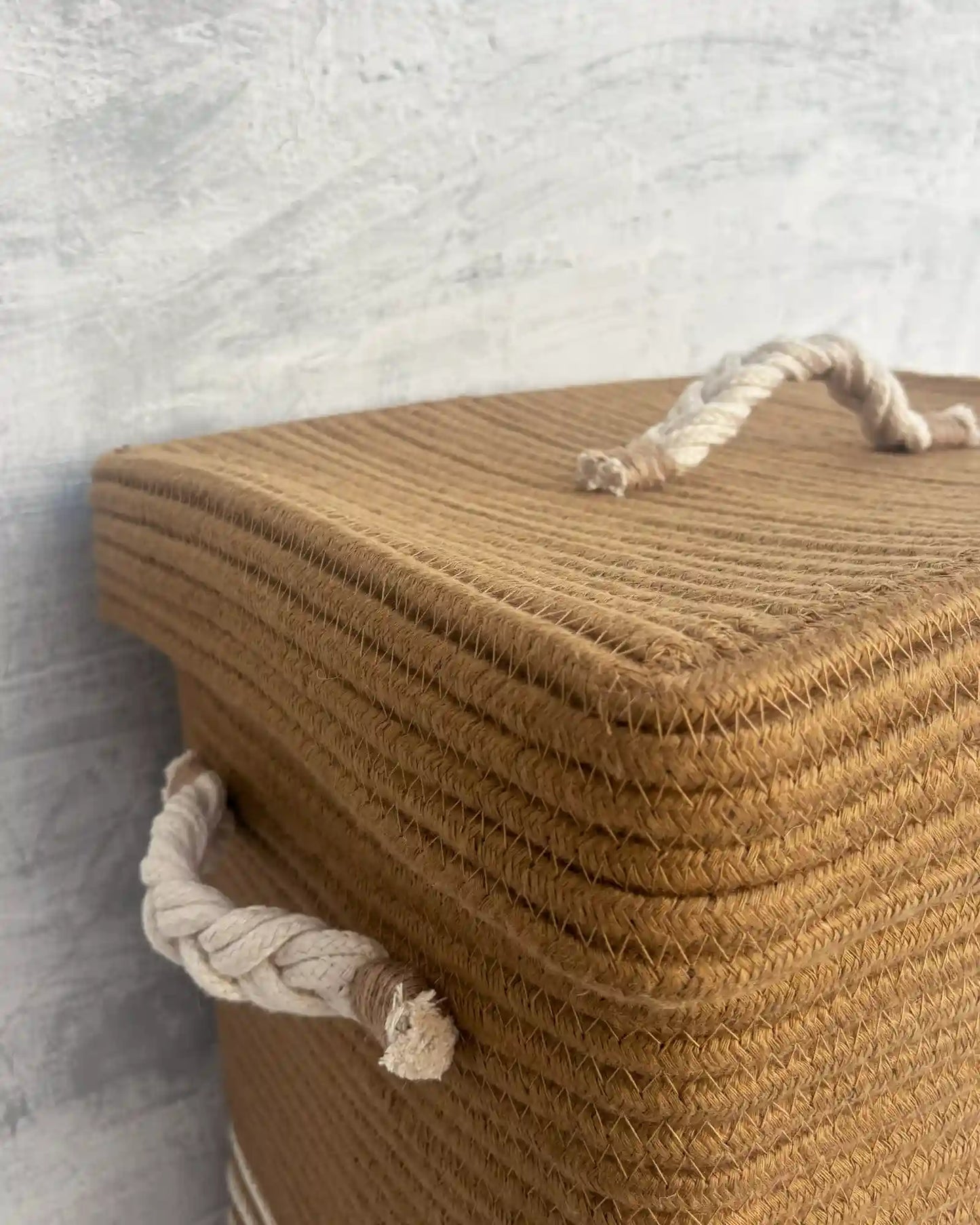 Hand-braided handles in Laundry Basket to carry it easily