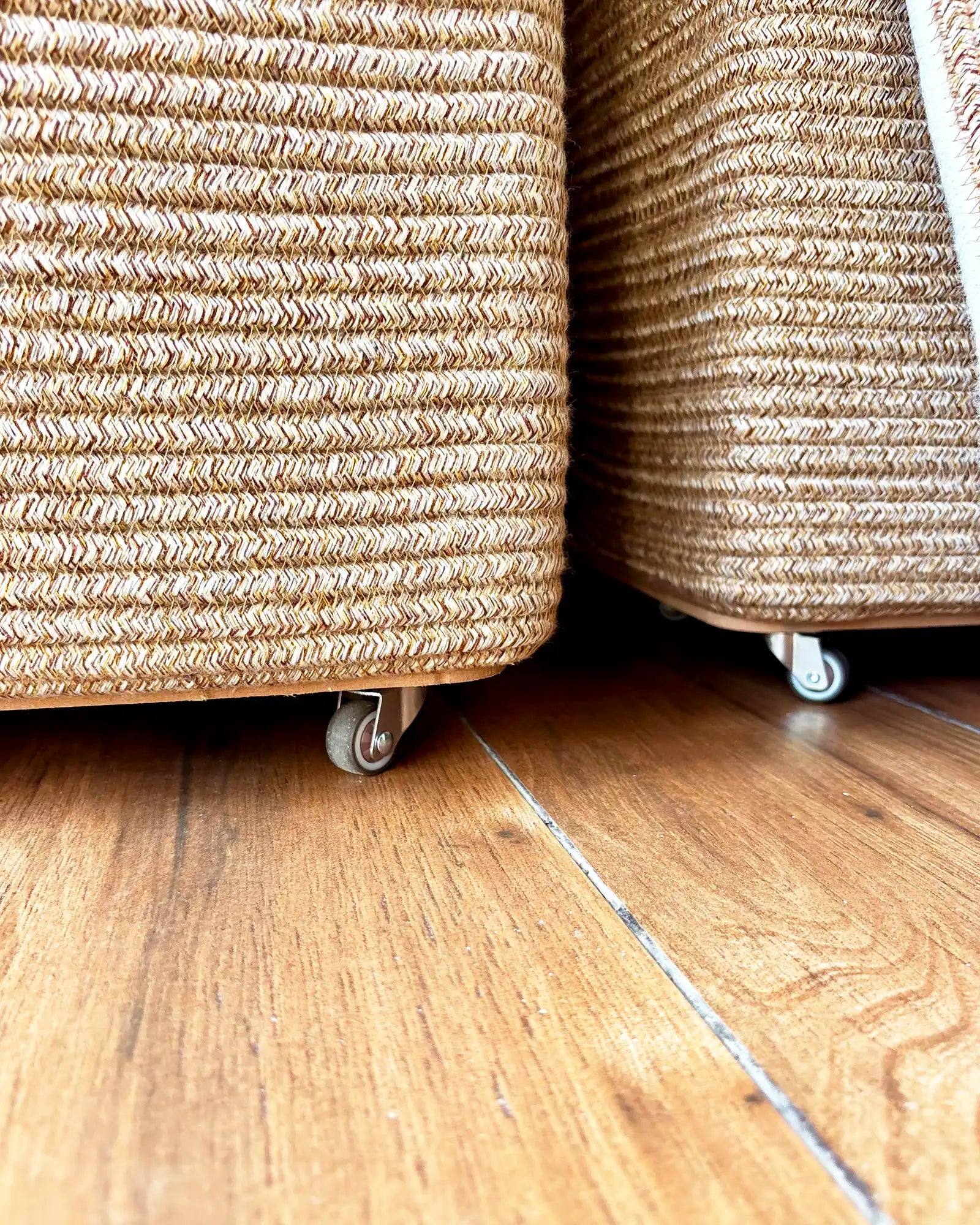 nobbys laundry basket wheels set