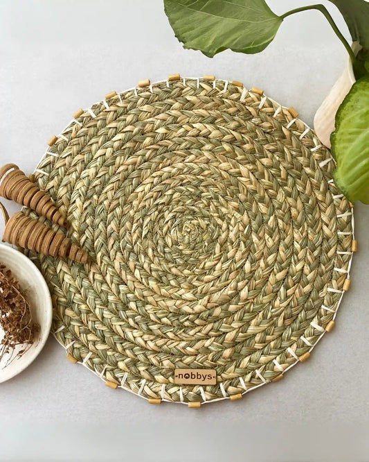 Sea grass round placemat