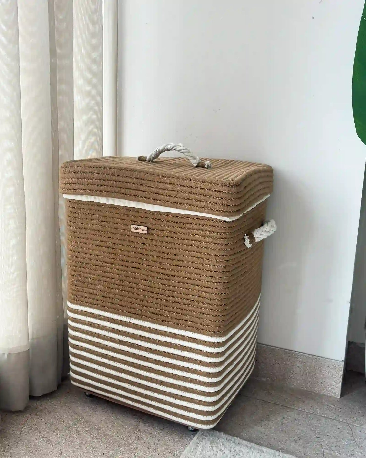 earthy essence Laundry basket with rollers